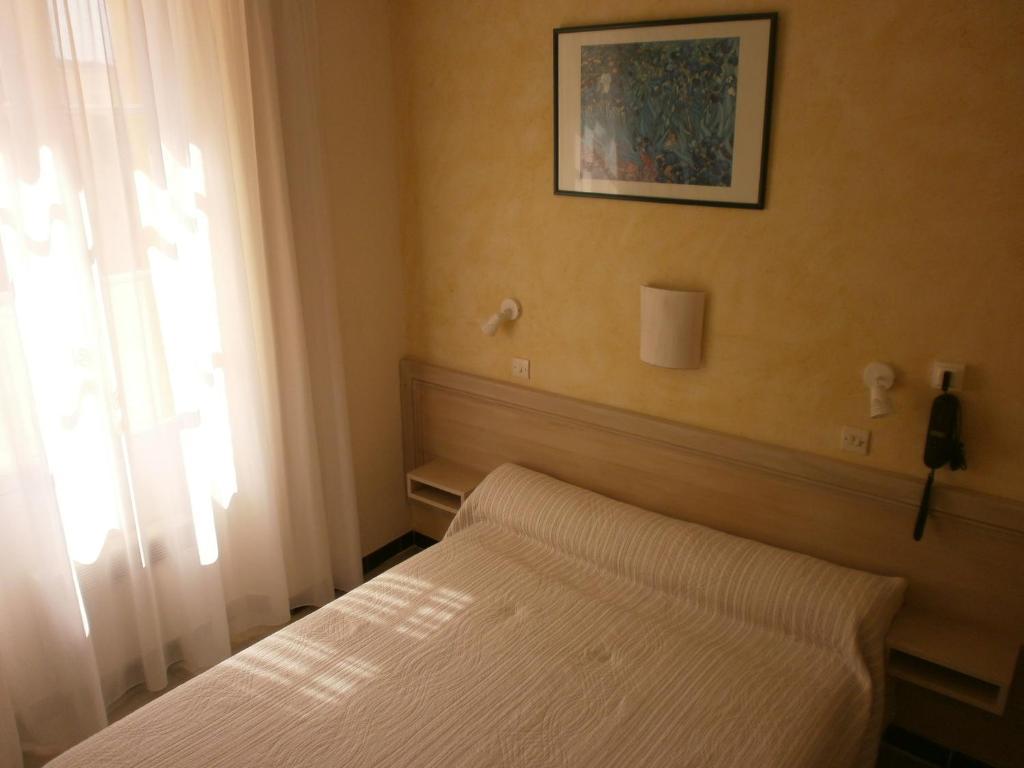 Hotel Du Parc Six-Fours-les-Plages Cameră foto
